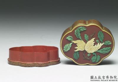 图片[2]-Lobed box with bergamot decor/ Mother-and-pearl inlaid lacquerware-China Archive